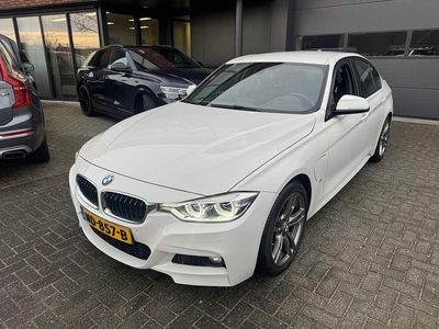 BMW 330e