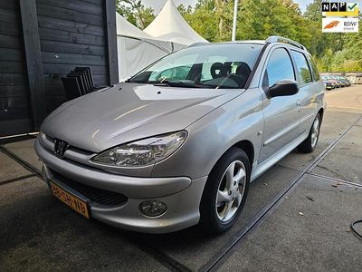 Occasion Peugeot 206 88 PK (64 kW) 2006 Grijs Stationwagen