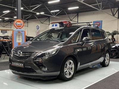 Grijs Gebruikt 2013 Opel Zafira MPV | € 7.999 (Iets duurder)
