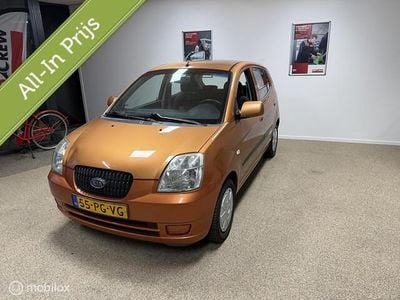 Oranje Gebruikt 2004 Kia Picanto EX Hatchback | € 1.750 (Eerlijke prijs)