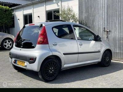 tweedehands Peugeot 107 1.0-12V Sportium Goed onderhouden