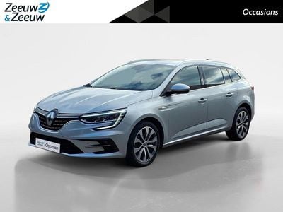 Gris highland kqa Gebruikt 2023 Renault Mégane GrandTour Techno Stationwagen | € 21.135 (Goede deal)