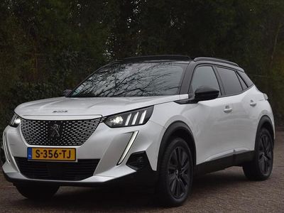 Wit Occasion 2022 Peugeot e-2008 GT-line SUV | € 19.950 (Eerlijke prijs)