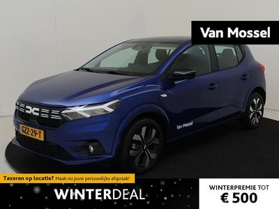Blauw Occasion 2024 Dacia Sandero Expression Hatchback | € 17.940 (Eerlijke prijs)