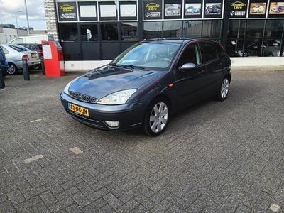 tweedehands Ford Focus 2.0-16V Trend