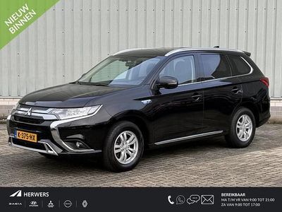 Zwart Gebruikt 2021 Mitsubishi Outlander SUV | € 23.935 (Eerlijke prijs)