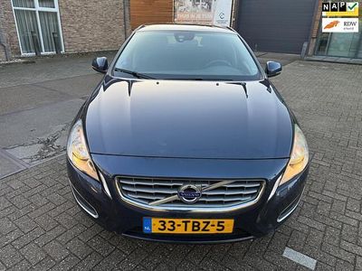 Blauw Gebruikt 2012 Volvo V60 Kinetic Stationwagen | € 2.750