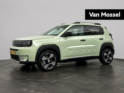 Occasion Fiat Grande Panda La Prima 83 kW (113 PK) 2025 Groen Hatchback