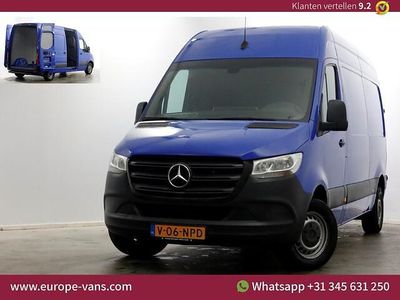 Blauw Occasion 2018 Mercedes Sprinter Van | € 15.950 (Goede deal)