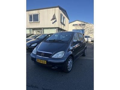 Grijs Gebruikt 2002 Mercedes A140 Elegance MPV | € 795 (Goede deal)