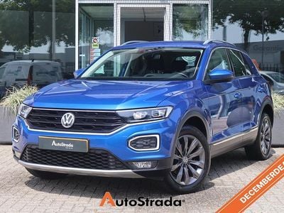Blauw Gebruikt 2019 VW T-Roc Sport SUV | € 18.400 (Goede deal)