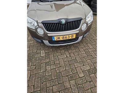 tweedehands Skoda Yeti 1.2 TSI PANODAK NAVI TEL LM PDC