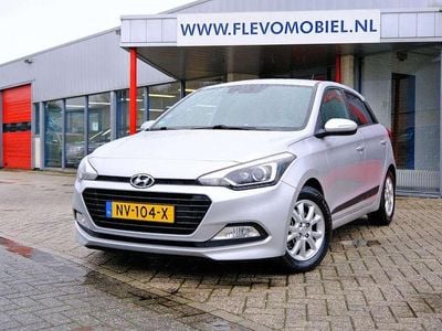 Grijs Gebruikt 2017 Hyundai i20 GO! Hatchback | € 9.750 (Eerlijke prijs)