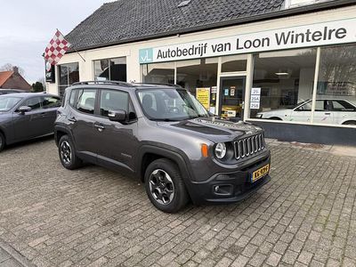 Grijs Occasion 2016 Jeep Renegade Longitude SUV | € 14.950 (Eerlijke prijs)