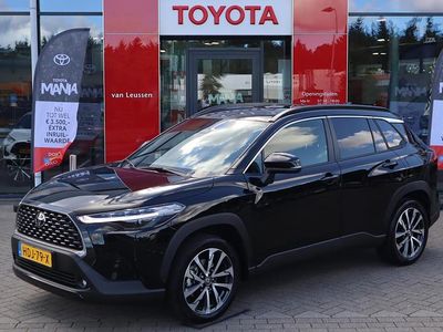 Zwart Occasion 2025 Toyota Corolla Cross Style SUV | € 36.700 (Eerlijke prijs)