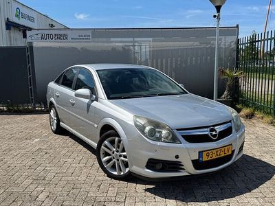Opel Vectra GTS