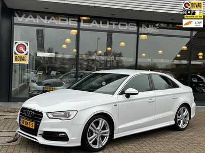 Wit Occasion 2015 Audi A3 Ambition Sedan | € 11.449 (Eerlijke prijs)