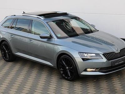 Grijs Gebruikt 2017 Skoda Superb LAURIN & KLEMENT Hatchback | € 24.945 (Eerlijke prijs)