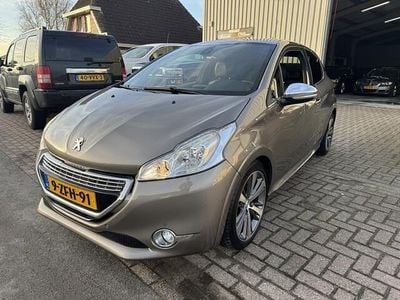 Occasion Peugeot 208 GT-line 110 PK (80 kW) 2015 Grijs Hatchback