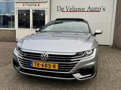 Grijs Gebruikt 2018 VW Arteon R-line Hatchback | € 19.900 (Eerlijke prijs)
