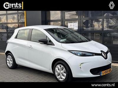 Wit Gebruikt 2019 Renault Zoe Life Hatchback | € 10.900 (Eerlijke prijs)