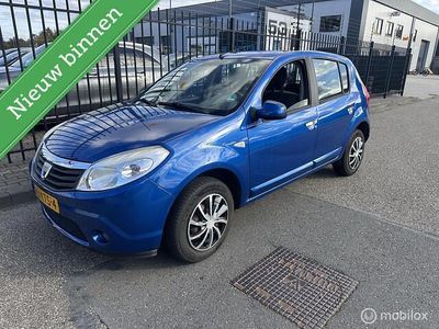 Blauw Gebruikt 2010 Dacia Sandero Hatchback | € 1.650 (Iets duurder)