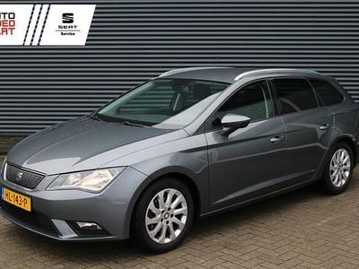 Grijs Occasion 2015 Seat Leon ST CONNECT Stationwagen | € 6.495 (Eerlijke prijs)