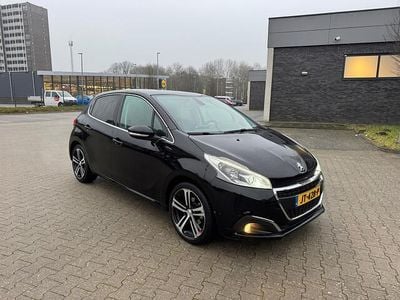 Occasion Peugeot 208 GT-line 110 PK (80 kW) 2016 Zwart (metallic) Hatchback