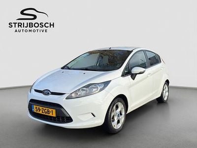 Wit Gebruikt 2012 Ford Fiesta Hatchback | € 3.240 (Goede deal)