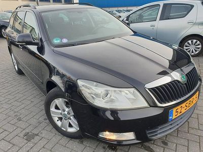 Occasion Skoda Octavia Business Line 105 PK (77 kW) 2011 Zwart Stationwagen