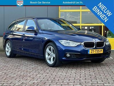 tweedehands BMW 320 3-SERIE Touring i Edition Luxury Line Purity High Executive