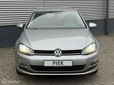 Grijs Gebruikt 2014 VW Golf VII Edition Hatchback | € 10.999 (Eerlijke prijs)