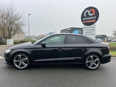 Zwart Gebruikt 2016 Audi A3 Premium Sedan | € 11.000 (Duur)