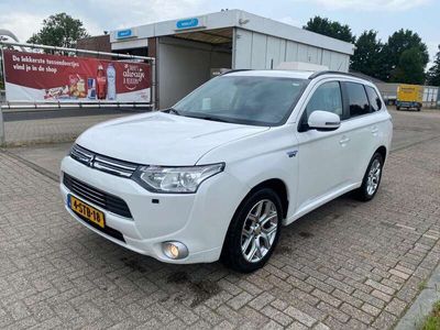 Mitsubishi Outlander P-HEV