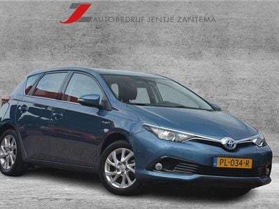 Toyota Auris Hybrid