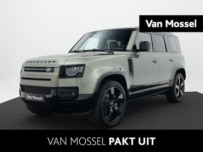 Groen Gebruikt 2025 Land Rover Defender SE Dynamic SUV | € 108.940 (Duur)