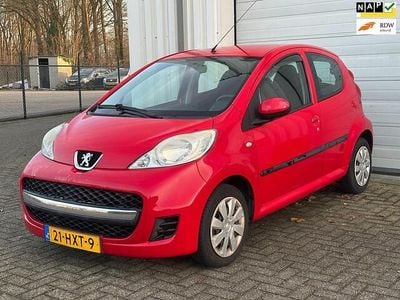 Rood Gebruikt 2009 Peugeot 107 Hatchback | € 1.645 (Goede deal)