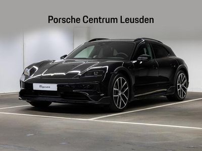 Zwart, metallic lak Gebruikt 2024 Porsche Taycan Cross Turismo Sedan | € 114.900 (Duur)