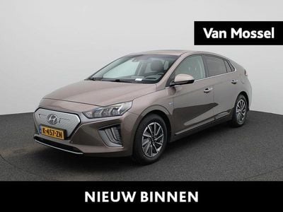 Bruin Occasion 2021 Hyundai Ioniq Premium Hatchback | € 16.400 (Eerlijke prijs)