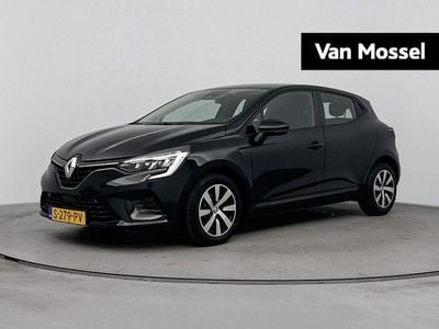 Zwart Occasion 2023 Renault Clio V Equilibre Hatchback | € 14.735 (Eerlijke prijs)