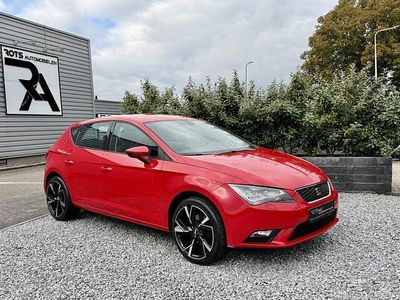 Rood Gebruikt 2013 Seat Leon Style Hatchback | € 8.950 (Eerlijke prijs)