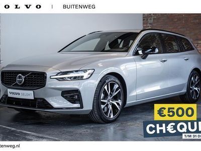 tweedehands Volvo V60 B4 Plus Dark | Parkeerverwarming | 360° parkeercamera | Stoelverwarming | Parkeersensoren voor + achter | Panoramadak | Harman Kardon premium audio | wegklapbare trekhaak | Lederen bekleding