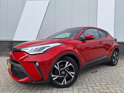 Rood Gebruikt 2023 Toyota C-HR+ Style SUV | € 27.849 (Iets duurder)