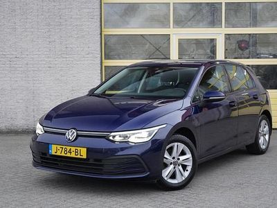 Occasion VW Golf VIII Business 131 PK (96 kW) 2020 Blauw Hatchback
