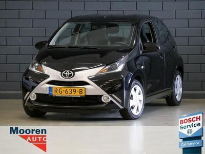 tweedehands Toyota Aygo 1.0 VVT-i X-play | CAMERA | CARPLAY |