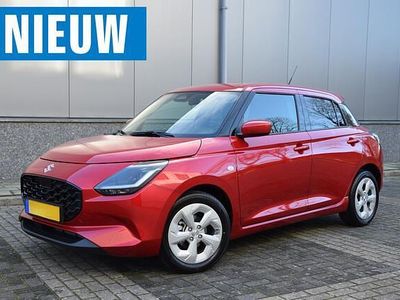 Rood Nieuw 2026 Suzuki Swift Hatchback | € 25.099