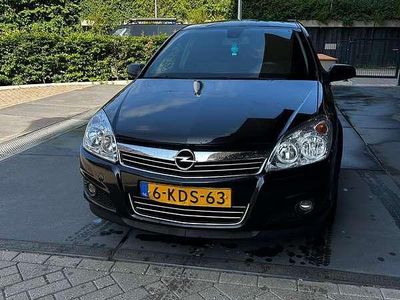 Occasion Opel Astra Executive 179 PK (131 kW) 2008 Zwart Hatchback