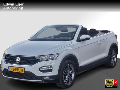 Wit Gebruikt 2020 VW T-Roc Cabriolet Style Cabriolet | € 26.245 (Goede deal)