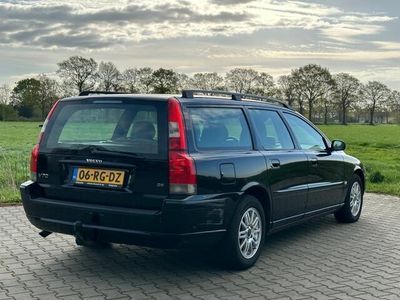 tweedehands Volvo V70 D5 AUT. 2005 RIJDT EN SCHAKELT PERFECT MOOIE AUTO