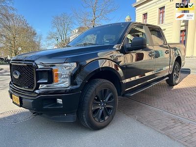 Zwart Occasion 2020 Ford V8 Lariat SUV | € 34.500